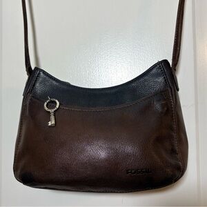 Vintage 90s/Y2K Fossil Leather Crossbody Bag